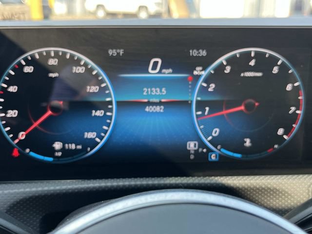 Used 2023 Mercedes-Benz CLA 250 image 41