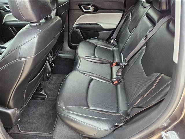 Used 2022 Jeep Compass Limited AWD/4WD image 17