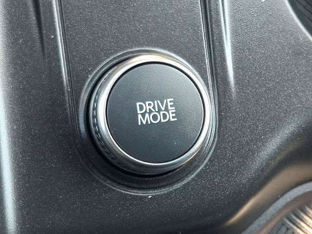 Certified 2025 Ford Explorer Active AWD/4WD image 25