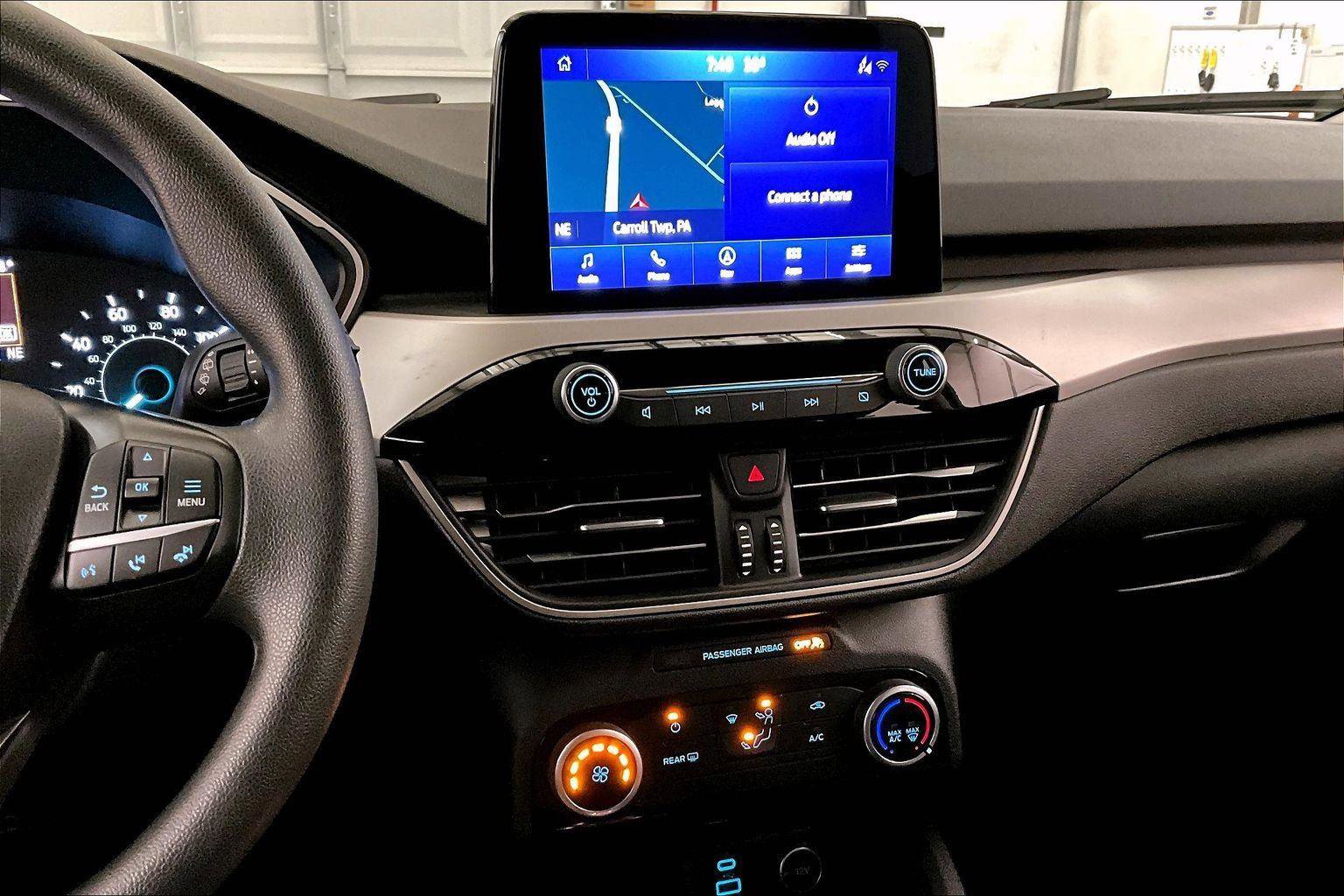 Certified 2021 Ford Escape SE image 6