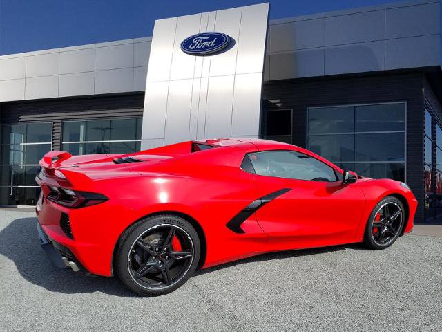 Used 2021 Chevrolet Corvette 3LT w/ Z51 Performance Package image 2
