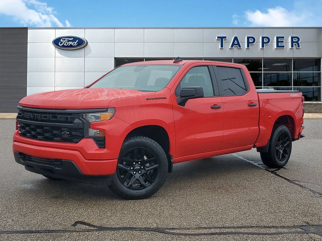 Used 2023 Chevrolet Silverado 1500 Custom w/ LPO, Dark Essentials Package AWD/4WD 360° Tour