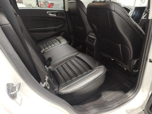 Certified 2024 Ford Edge SEL w/ Convenience Package AWD/4WD image 17