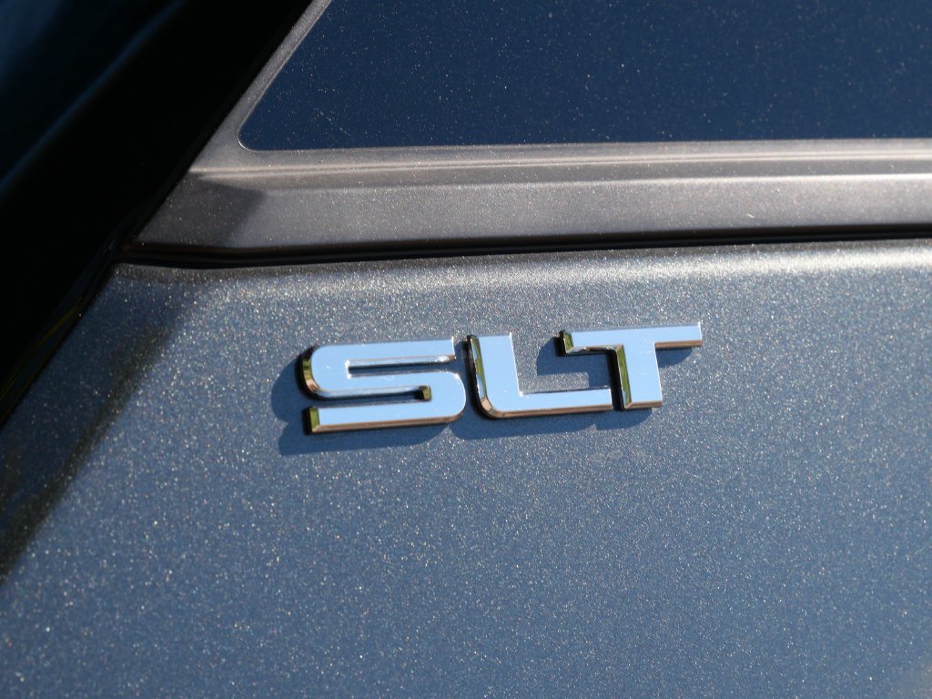 Used 2020 GMC Terrain SLT w/ Preferred Package AWD/4WD image 10