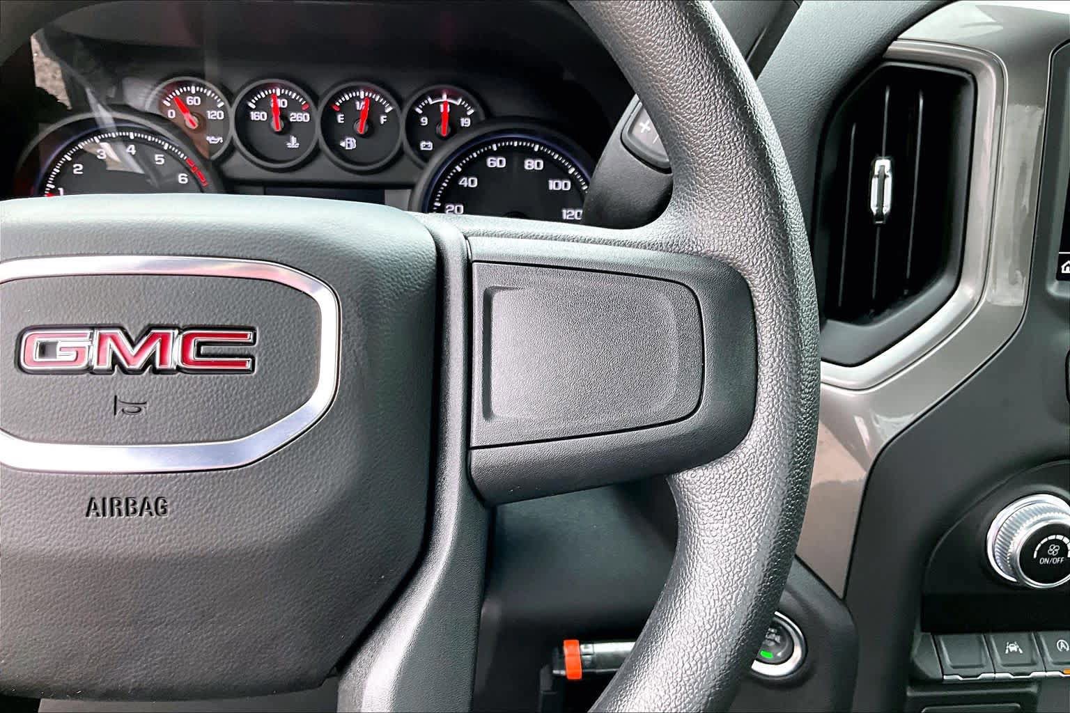 Used 2025 GMC Sierra 1500 Pro w/ Pro Value Package RWD image 26