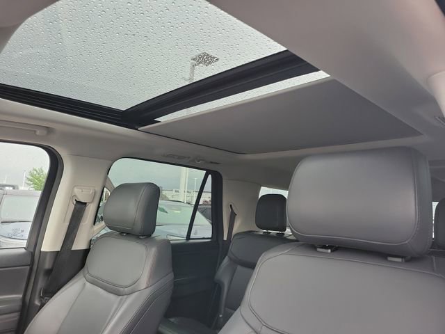 Certified 2025 Ford Expedition Max Active AWD/4WD image 26