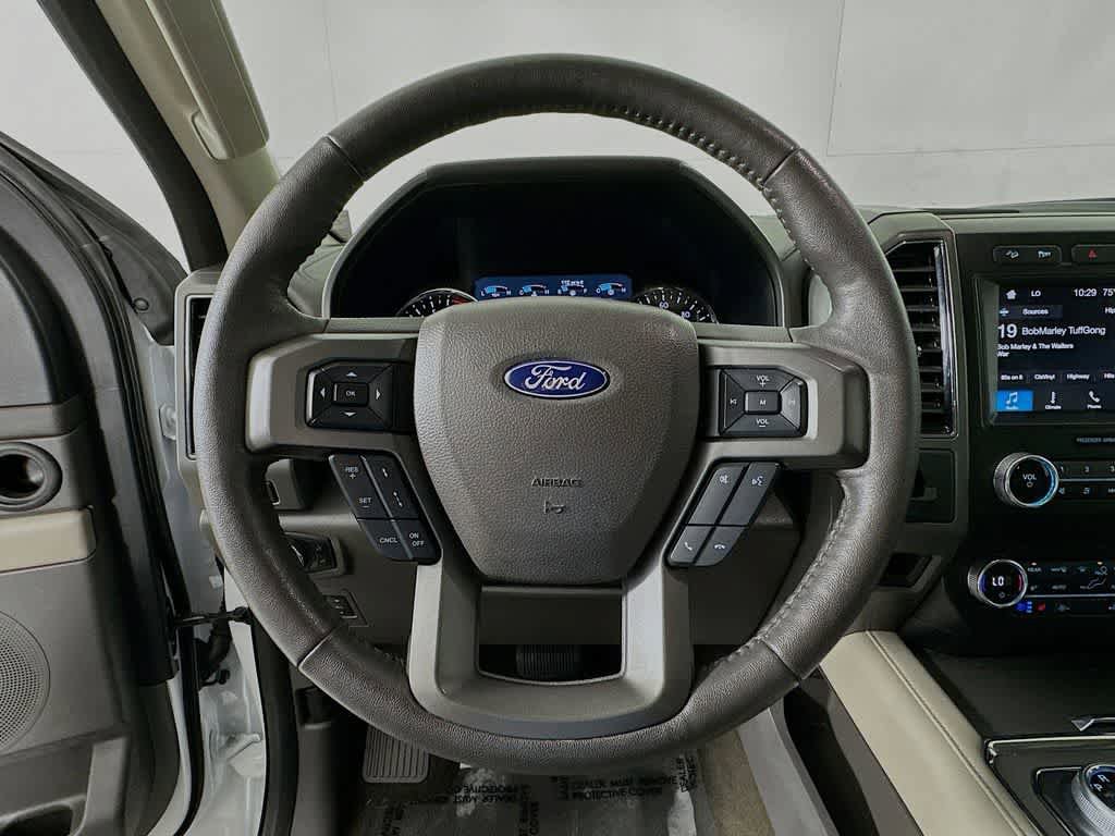 Certified 2019 Ford Expedition Max XLT w/ Equipment Group 202A AWD/4WD image 16