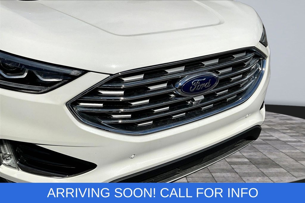 Certified 2024 Ford Edge Titanium w/ Equipment Group 301A AWD/4WD image 32