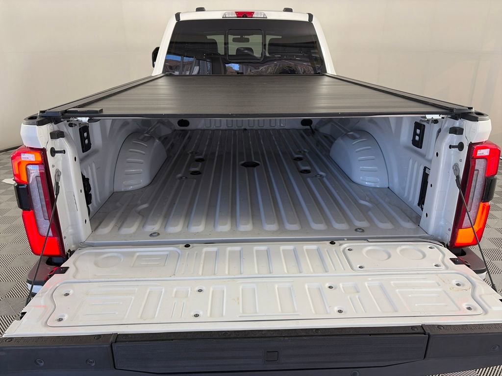 Certified 2024 Ford F350 Platinum image 28
