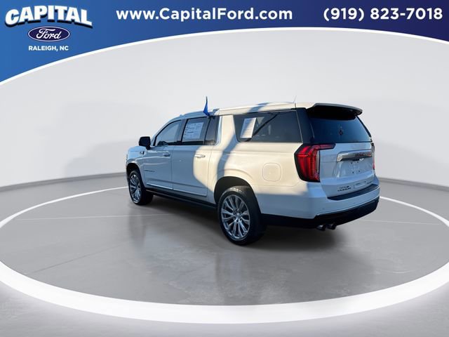 Used 2021 GMC Yukon XL Denali w/ Denali Premium Package image 4
