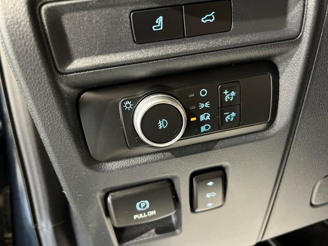 Certified 2022 Ford Expedition Limited AWD/4WD image 16