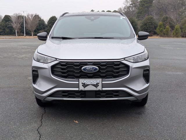 Certified 2024 Ford Escape ST-Line w/ Tech Pack #1 image 9