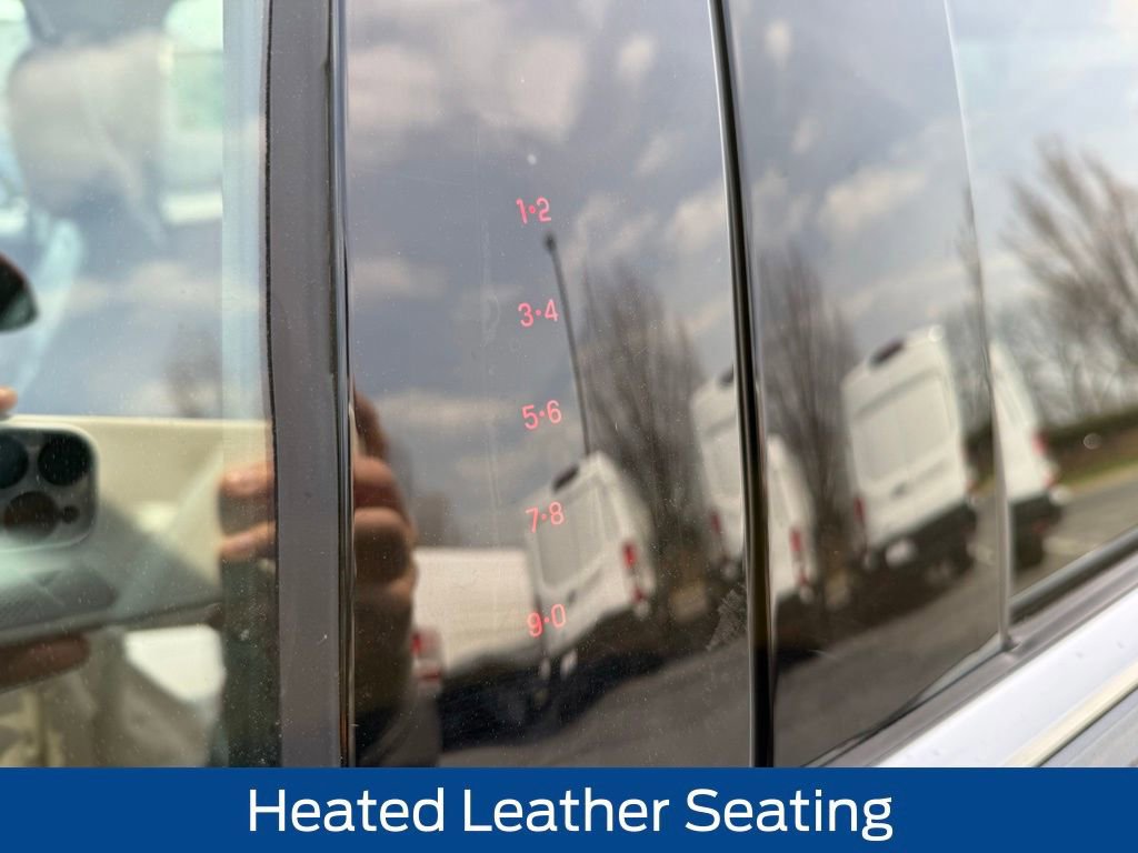 Certified 2022 Ford Edge SEL w/ Convenience Package image 4