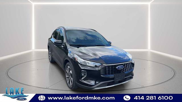 Certified 2023 Ford Escape Platinum w/ Premium Technology Package