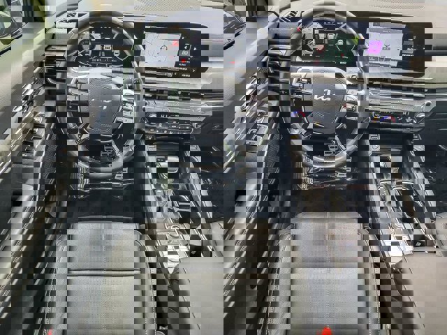 Used 2023 Kia Telluride SX image 18