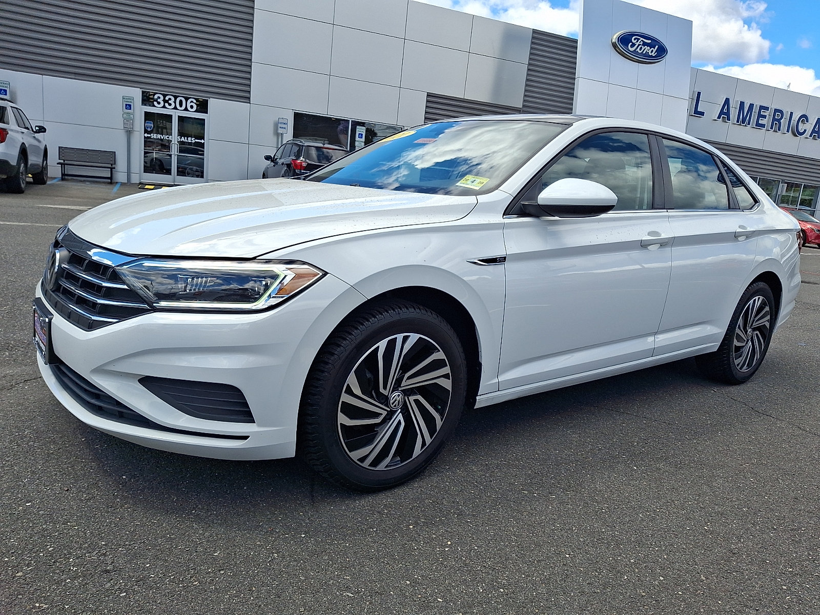 Used 2021 Volkswagen Jetta SEL FWD image 5