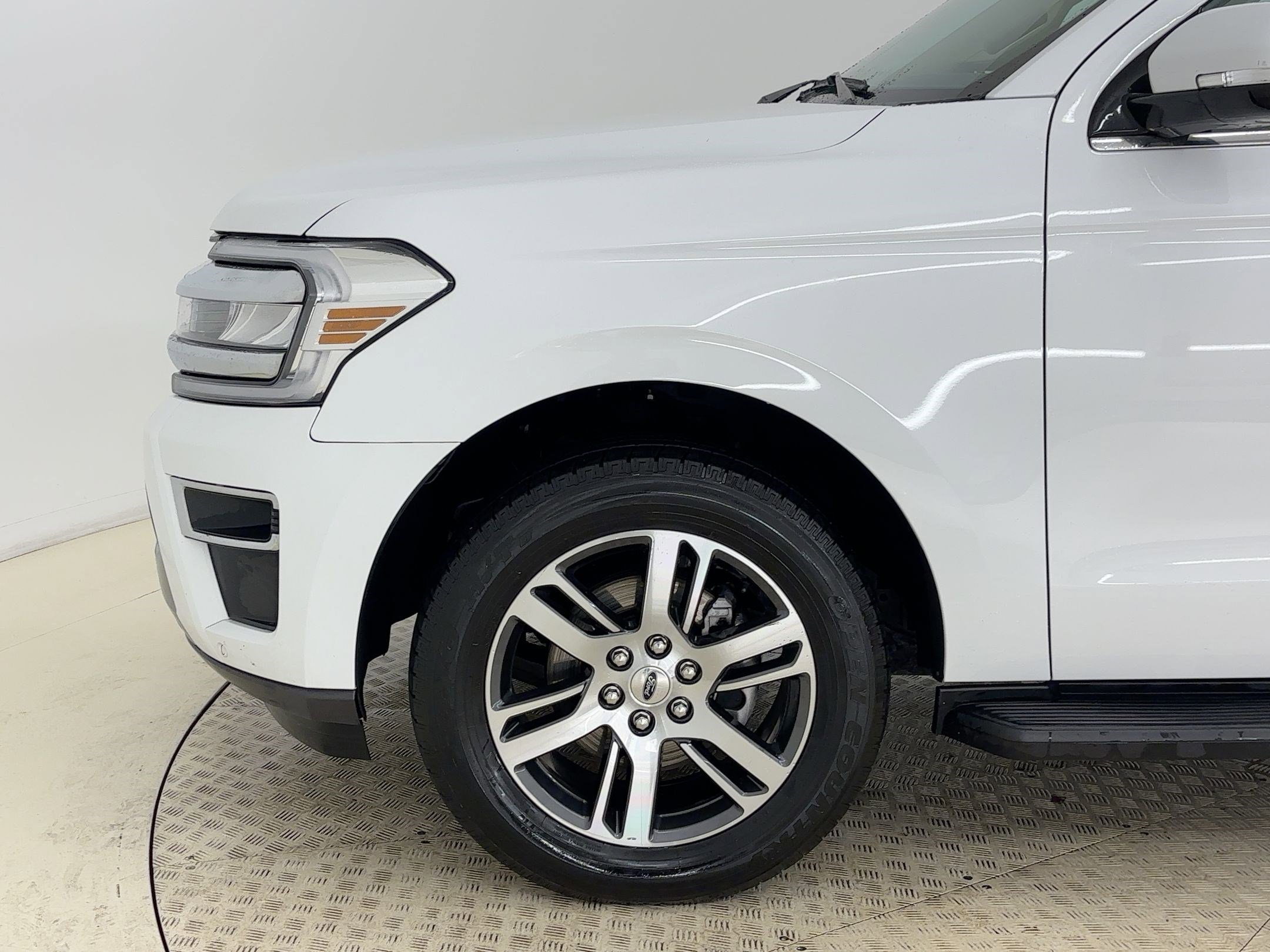 Certified 2024 Ford Expedition Max Limited image 10