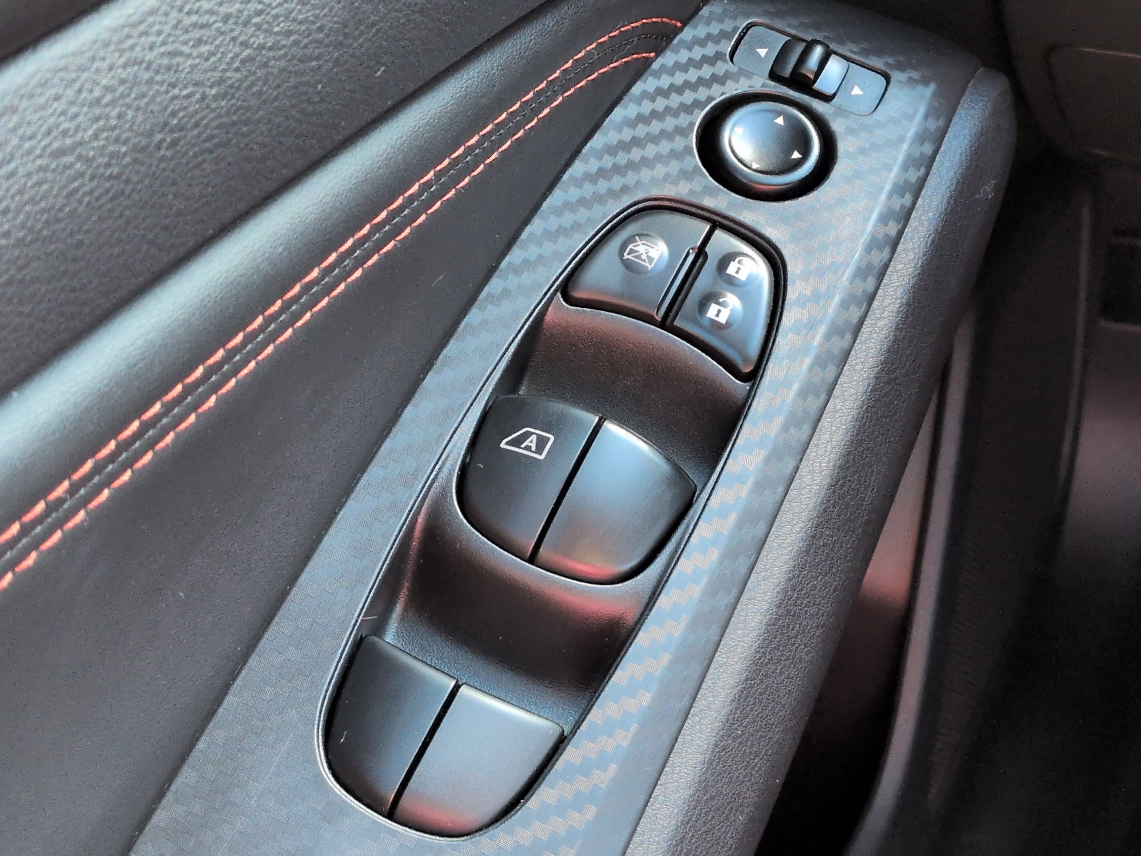 Used 2020 Nissan Altima 2.5 SR FWD image 19