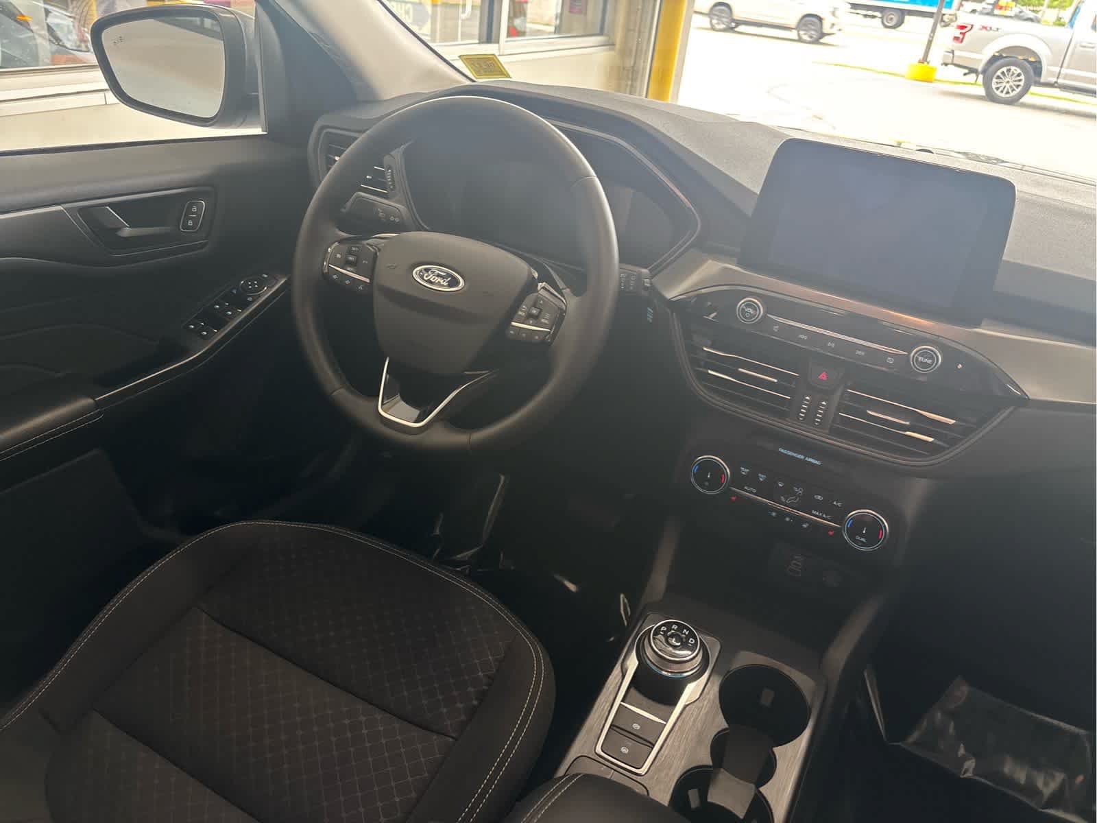 Certified 2024 Ford Escape Active AWD/4WD image 12