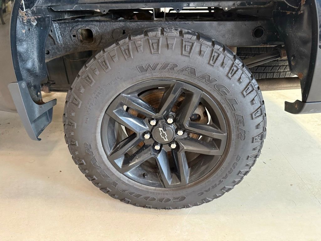 Used 2019 Chevrolet Silverado 1500 LT Trail Boss image 9