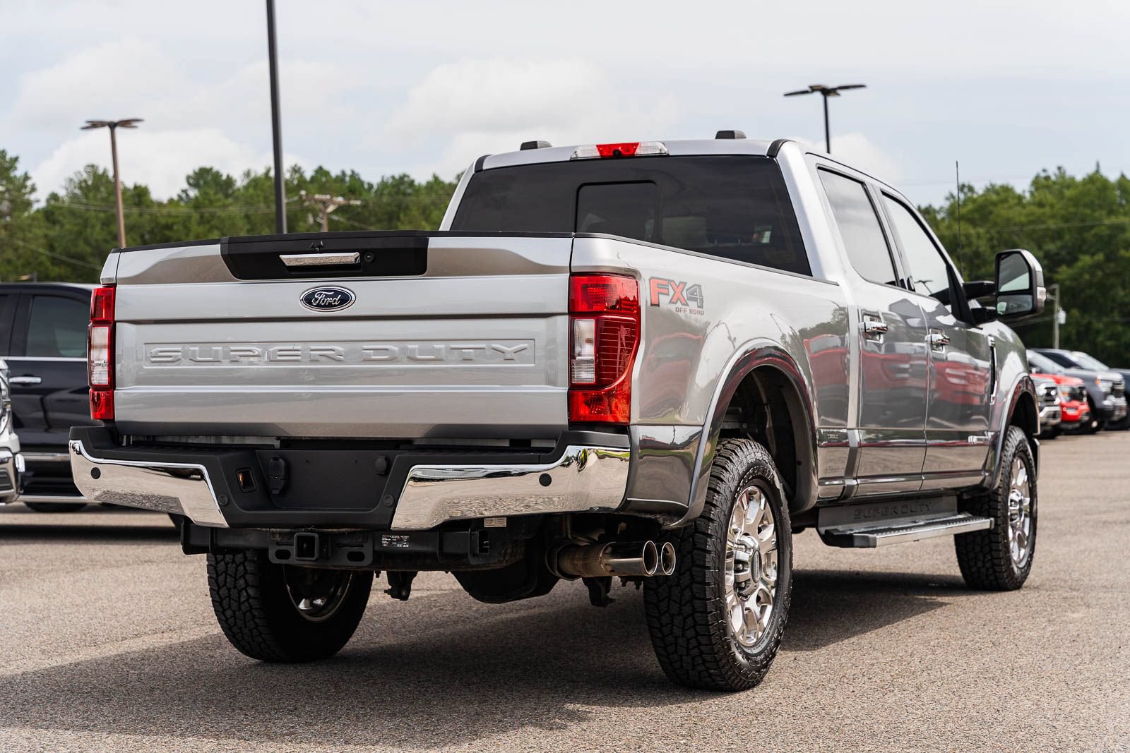 Certified 2022 Ford F250 Lariat w/ Chrome Package AWD/4WD image 6