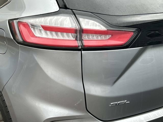 Certified 2022 Ford Edge SEL w/ Convenience Package image 6