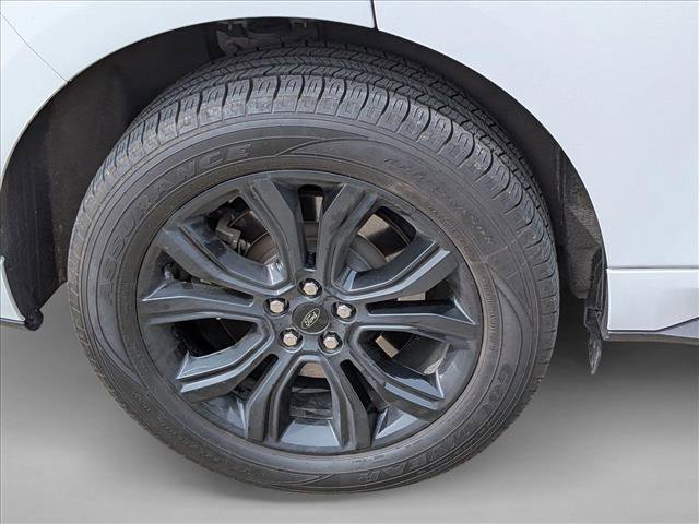 Certified 2022 Ford Edge SE w/ Black Appearance Package AWD/4WD image 8