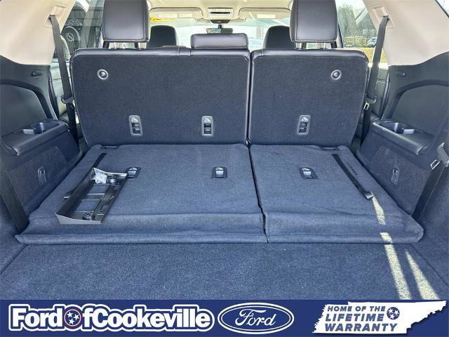 Used 2025 Nissan Pathfinder SL w/ Black Appearance Package image 19