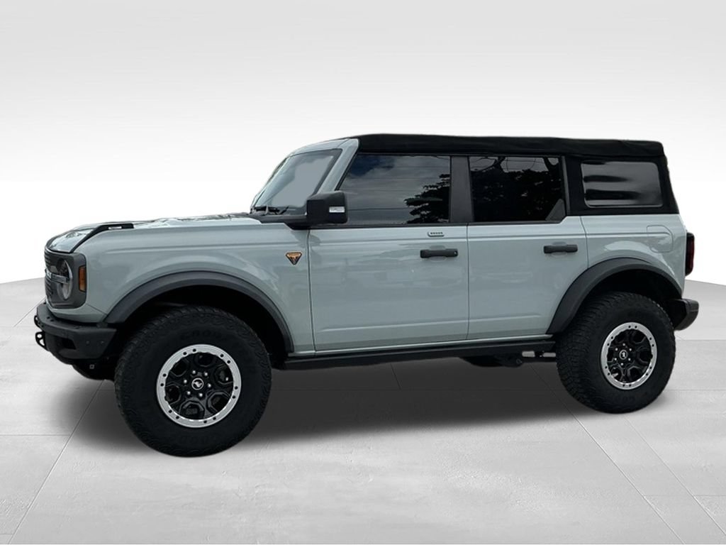 Certified 2022 Ford Bronco Badlands AWD/4WD image 2