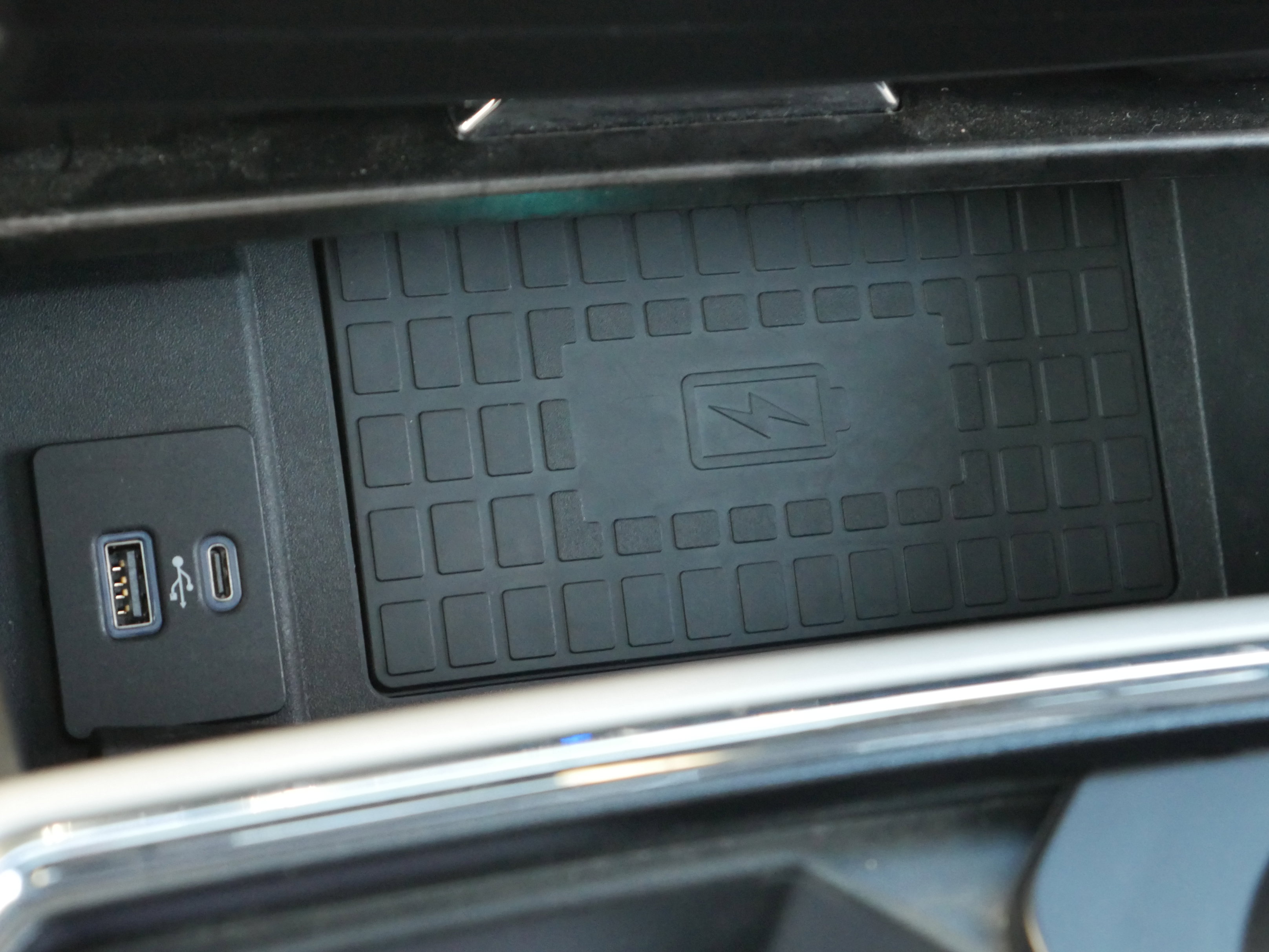 Certified 2022 Ford F350 Lariat w/ Lariat Ultimate Package image 17