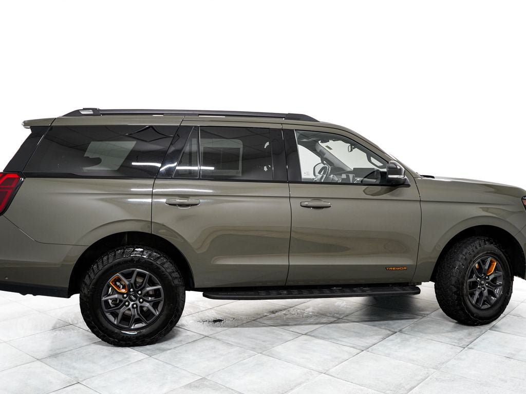 Certified 2025 Ford Expedition Tremor AWD/4WD image 7
