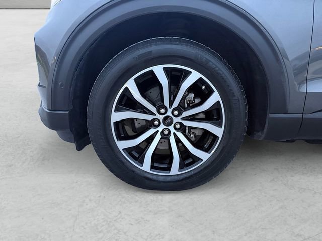 Certified 2020 Ford Explorer ST w/ Premium Technology Package image 23