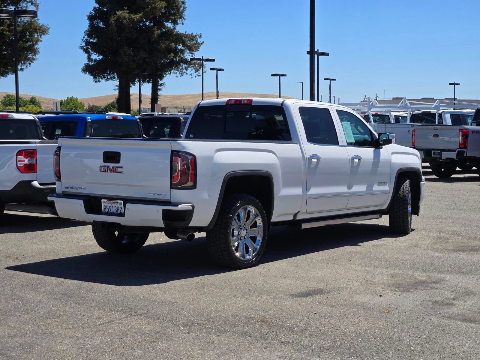 Used 2018 GMC Sierra 1500 Denali w/ Denali Ultimate Package AWD/4WD image 4