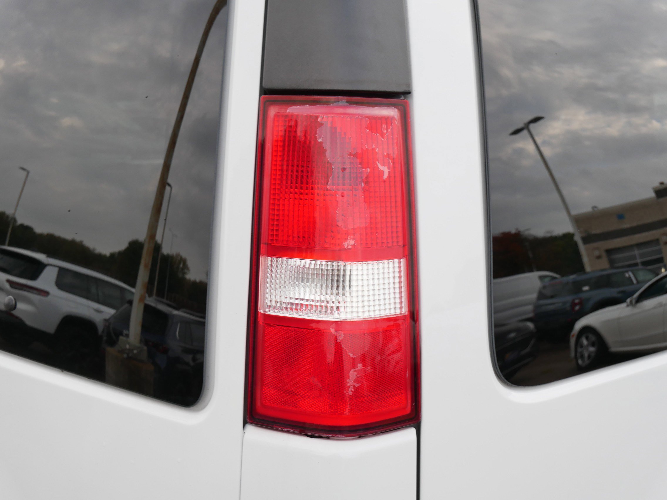 Used 2023 Chevrolet Express 2500 LS w/ Driver Convenience Package image 17