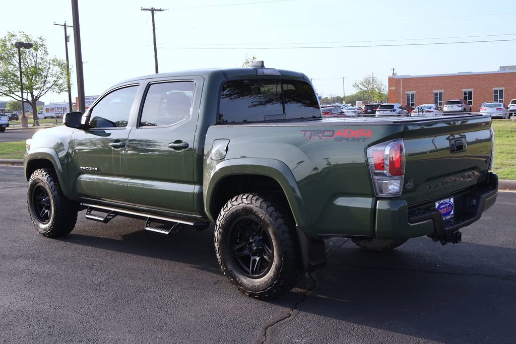 Used 2022 Toyota Tacoma TRD Sport AWD/4WD image 18