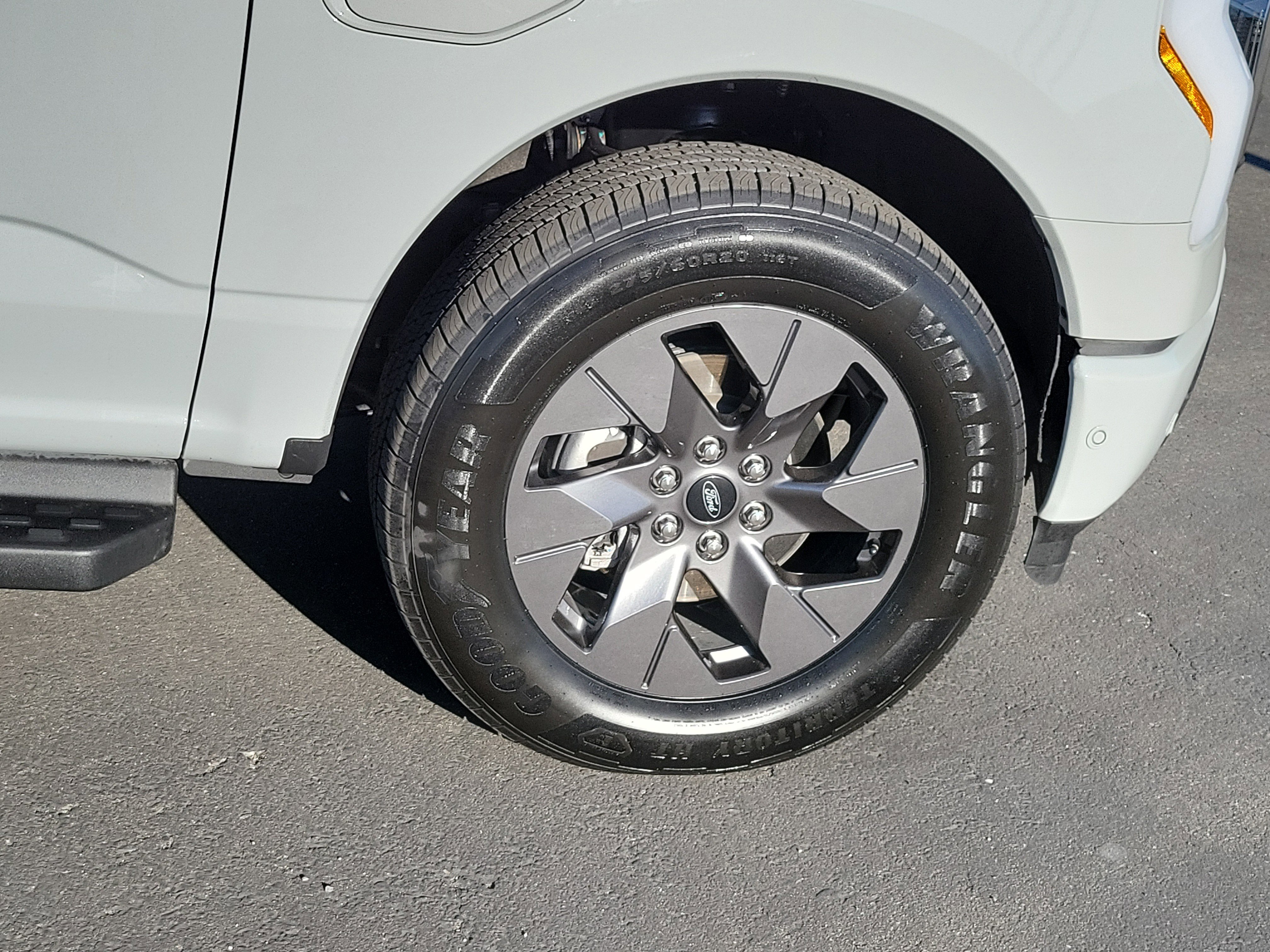 Certified 2023 Ford F150 Lightning Lariat w/ Equipment Group 511A High image 16