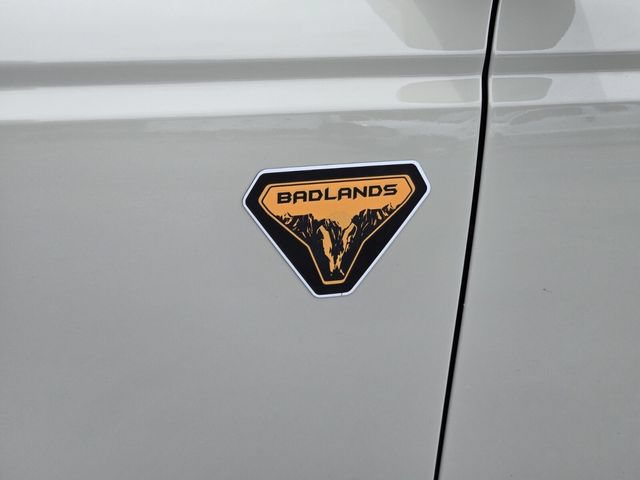 Certified 2025 Ford Bronco Badlands AWD/4WD image 9