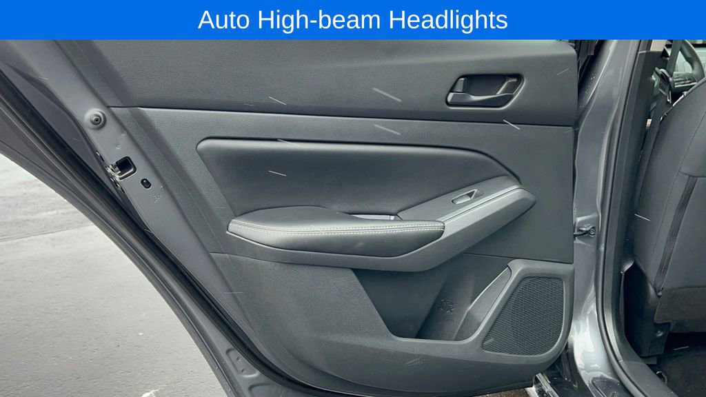 Used 2024 Nissan Altima 2.5 SV image 31