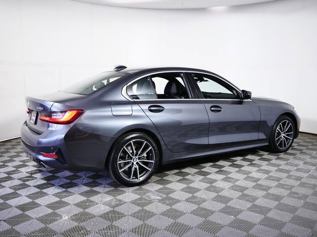 Used 2020 BMW 330i xDrive Sedan w/ Driving Assistance Package image 5