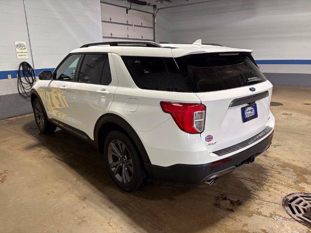 Certified 2024 Ford Explorer XLT w/ Equipment Group 202A AWD/4WD image 4
