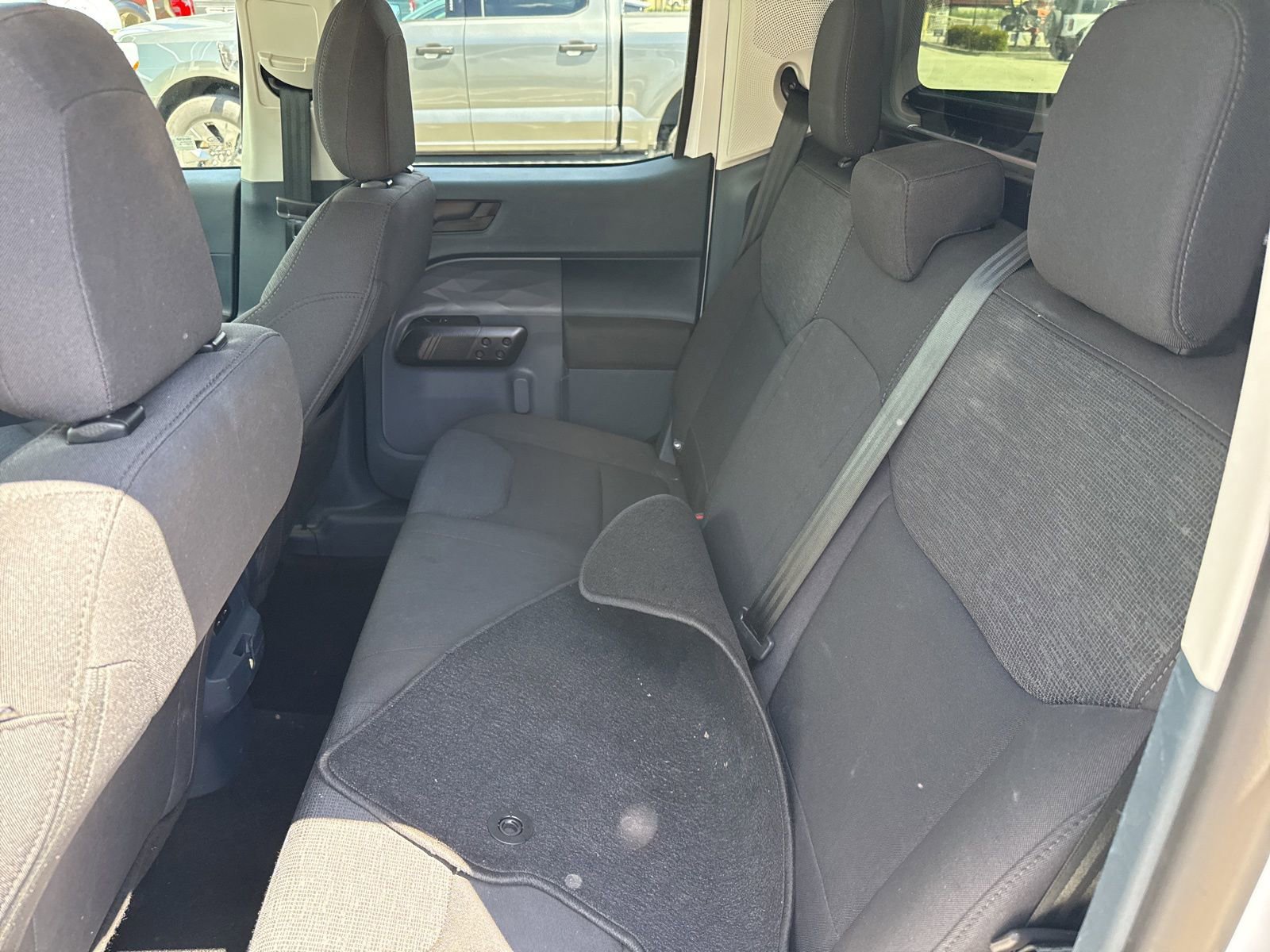 Certified 2025 Ford Maverick XL FWD image 12