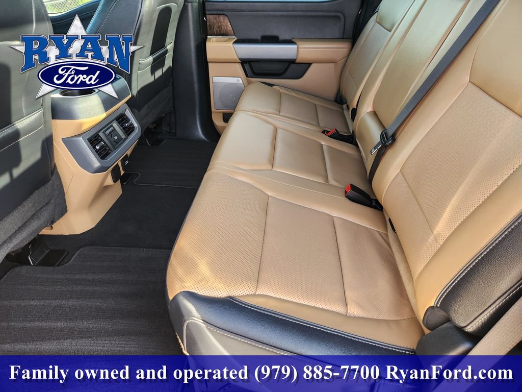 Certified 2024 Ford F250 Lariat w/ Lariat Ultimate Package AWD/4WD image 20