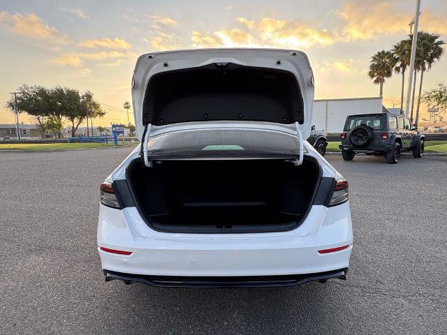 Used 2024 Honda Accord Sport image 9