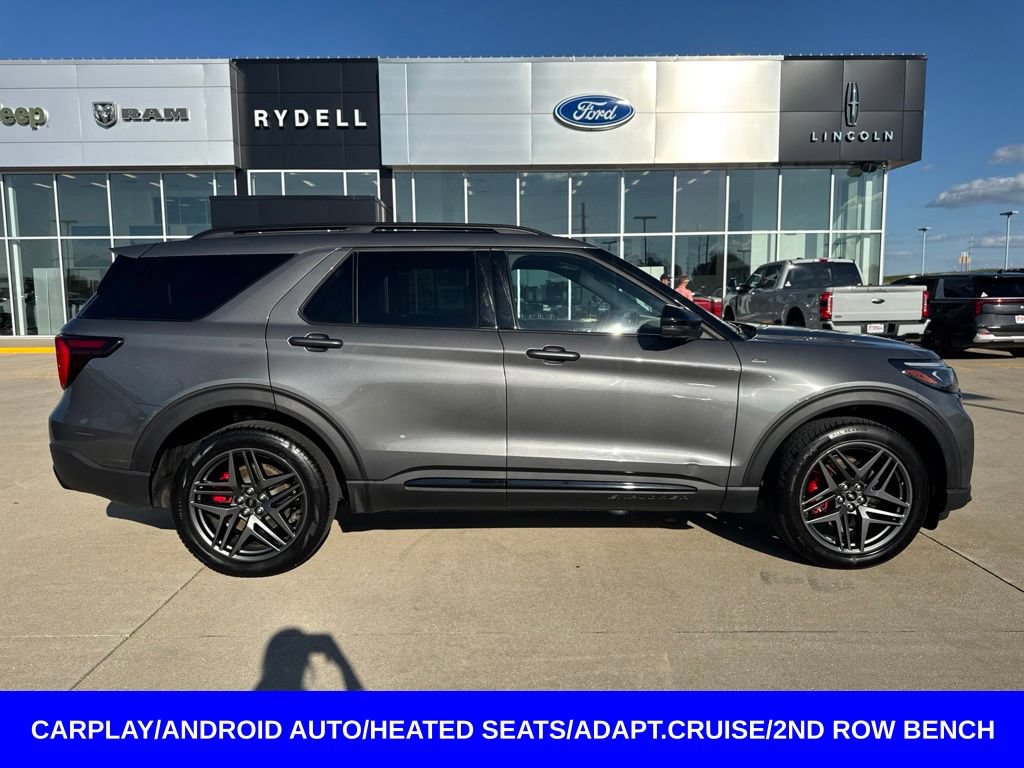 Certified 2025 Ford Explorer ST-Line w/ ST-Line Street Pack AWD/4WD image 2