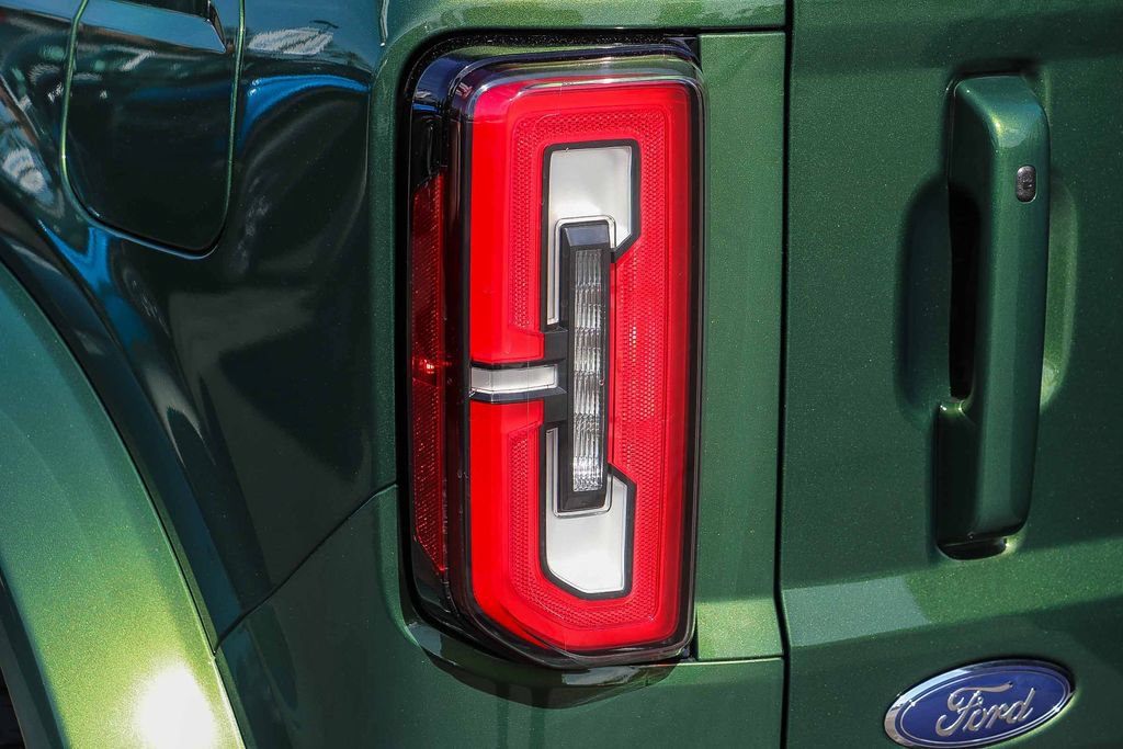 Certified 2024 Ford Bronco Outer Banks AWD/4WD image 12