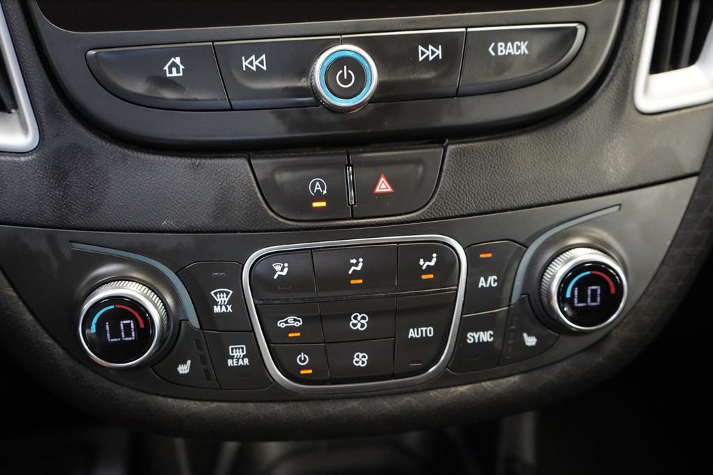 Used 2025 Chevrolet Malibu LT FWD image 37
