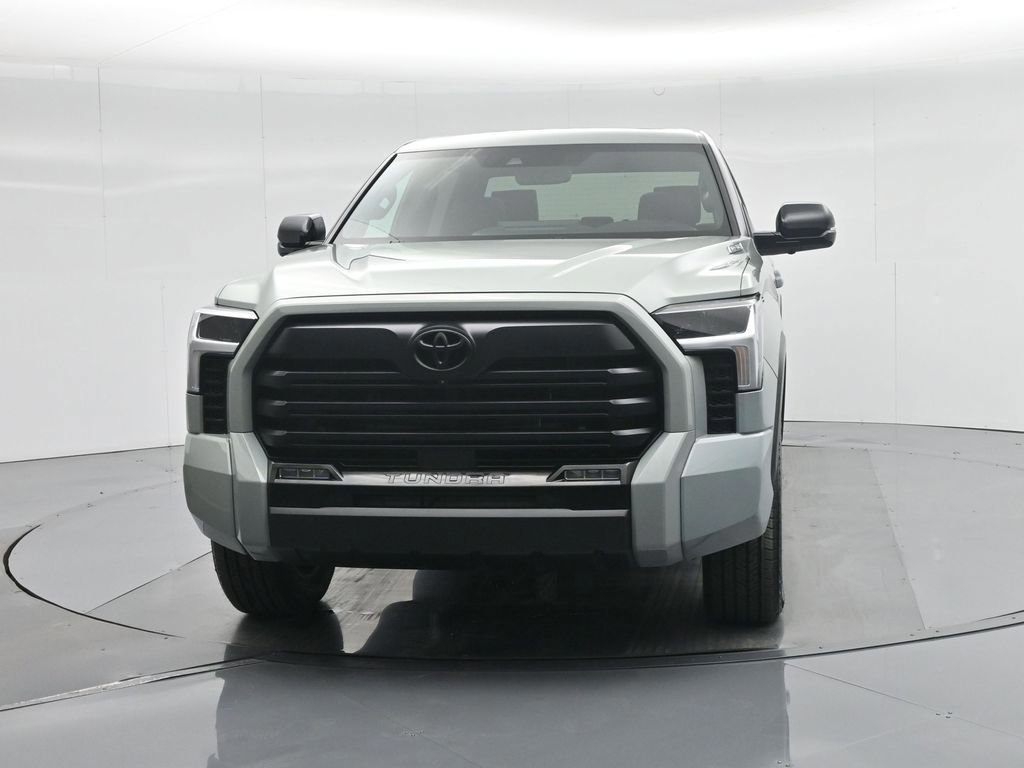 Used 2025 Toyota Tundra Limited image 28