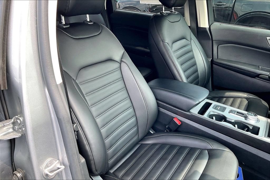 Certified 2021 Ford Edge SEL w/ Convenience Package FWD image 6