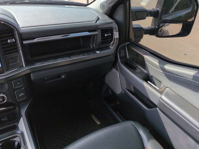 Certified 2024 Ford F250 Lariat w/ Lariat Ultimate Package image 18