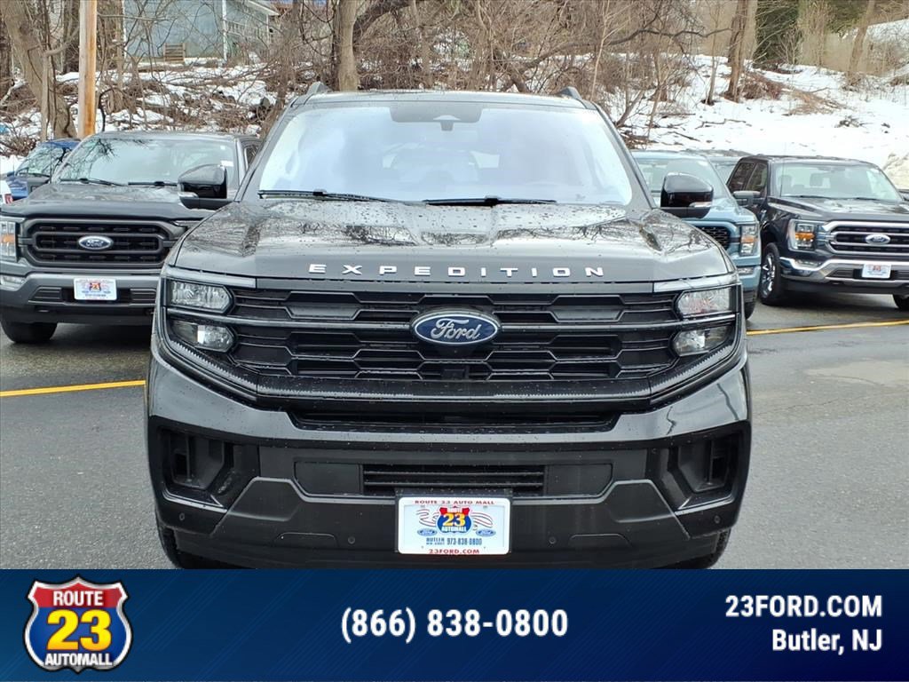 Certified 2025 Ford Expedition Max Active image 8